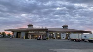 Service area building